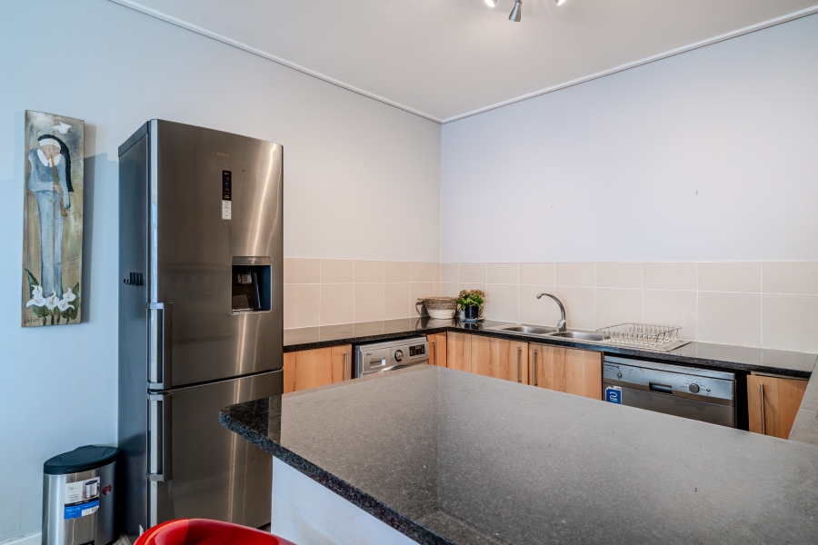 2 Bedroom Property for Sale in Sea Point Western Cape